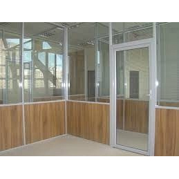 Перегородка для офісу з алюмінію від заводу в Києві, перегородки з плівкою на склі або жалюзі